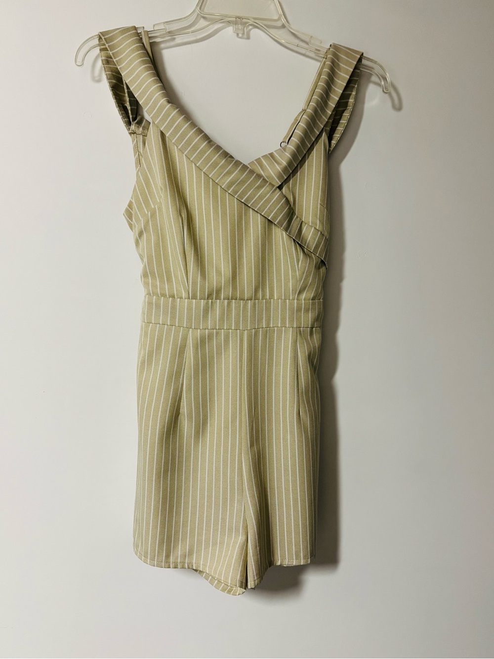 Milk & Honey Tan & White Striped V-Neck Romper Size S